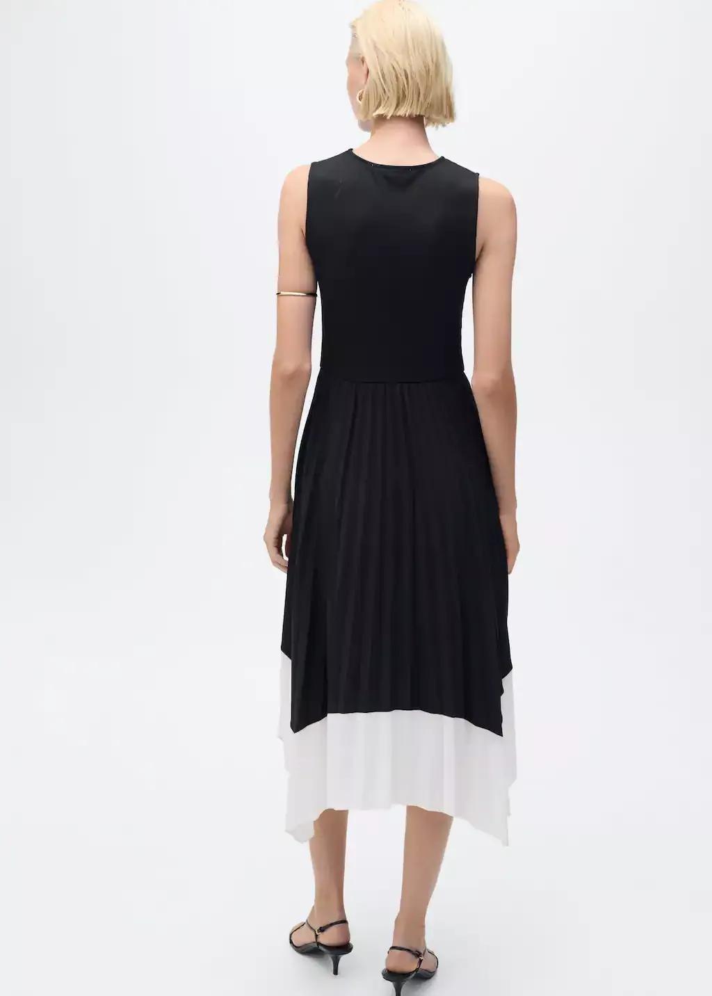 Black Combined Pleated Dress, , large image number 10