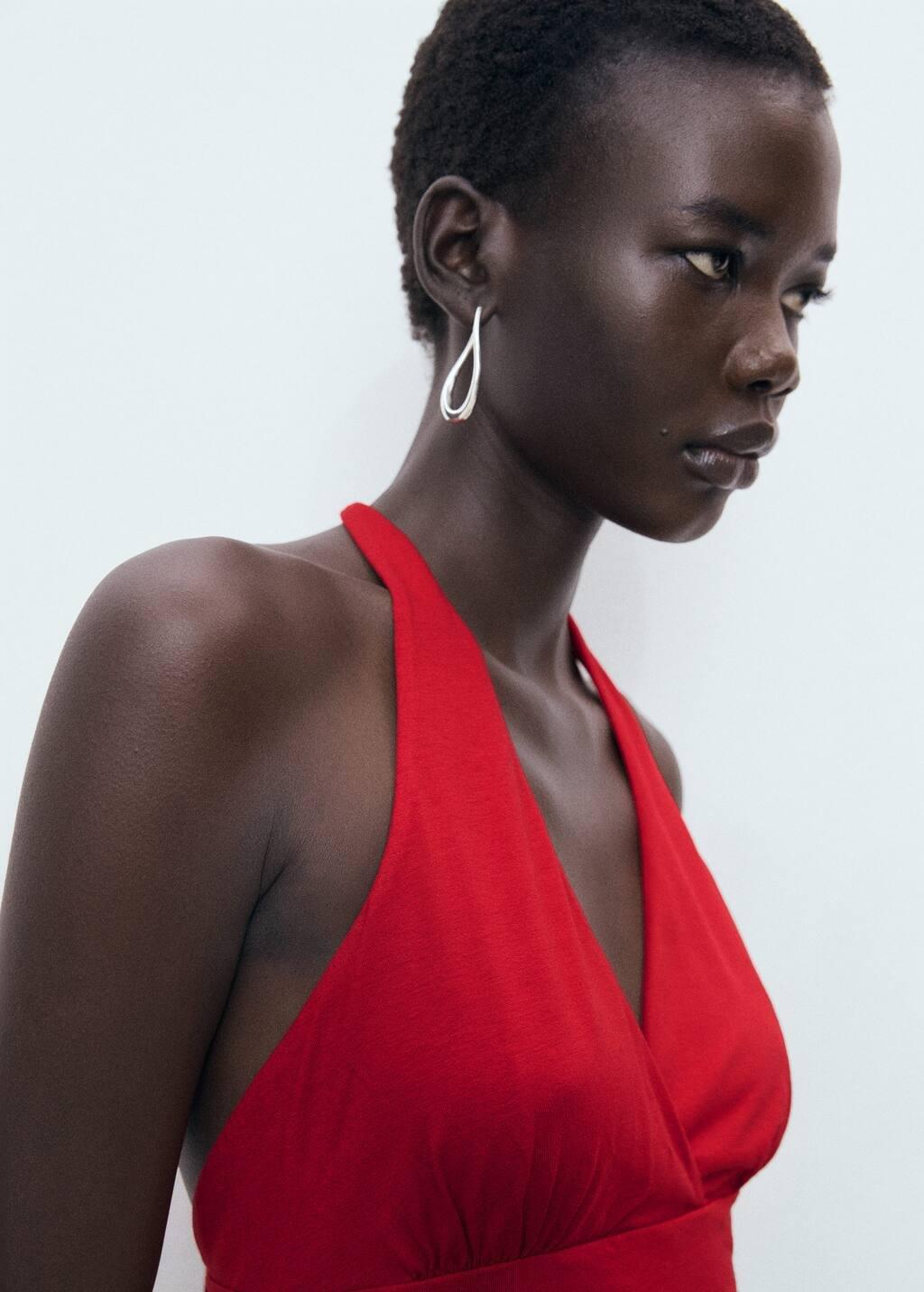 RED V-neck top with open back, 0201_70, large image number 2