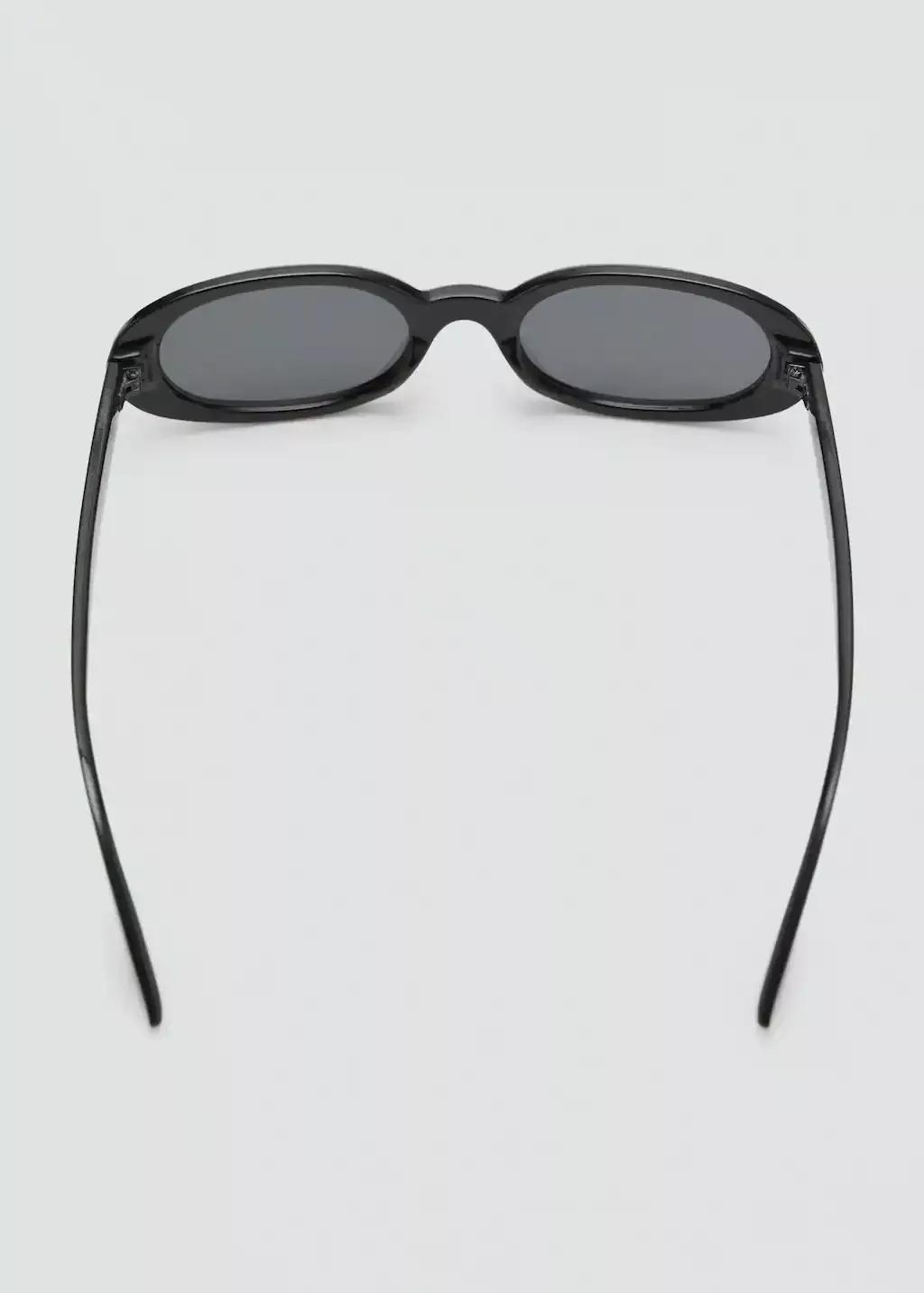 Black Oval Frame Sunglasses, Black, large image number 1