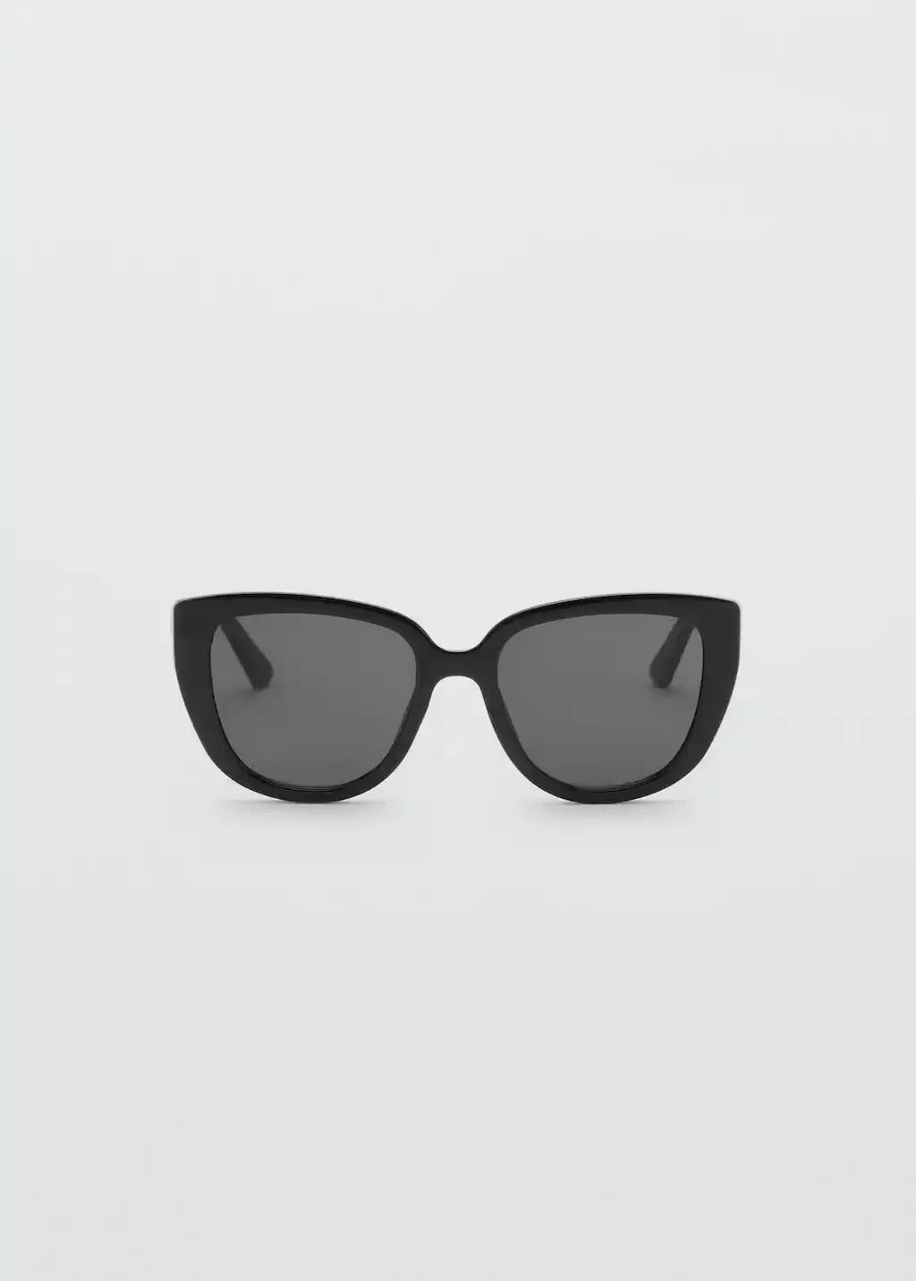 Black Resin Frame Sunglasses, Black, large image number 3