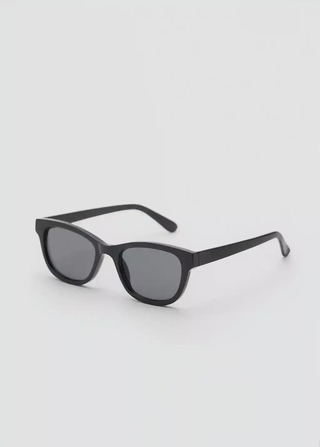 Black Resin Frame Sunglasses, Black, large image number 0