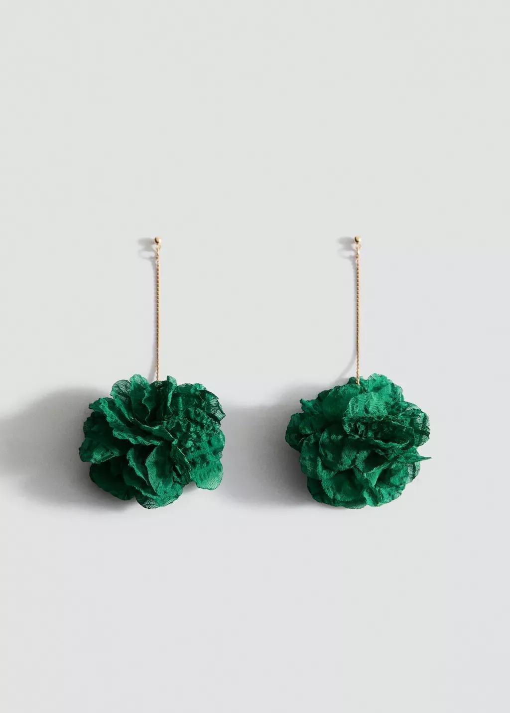 GREEN Woven hanging flower earrings, Green, large image number 1
