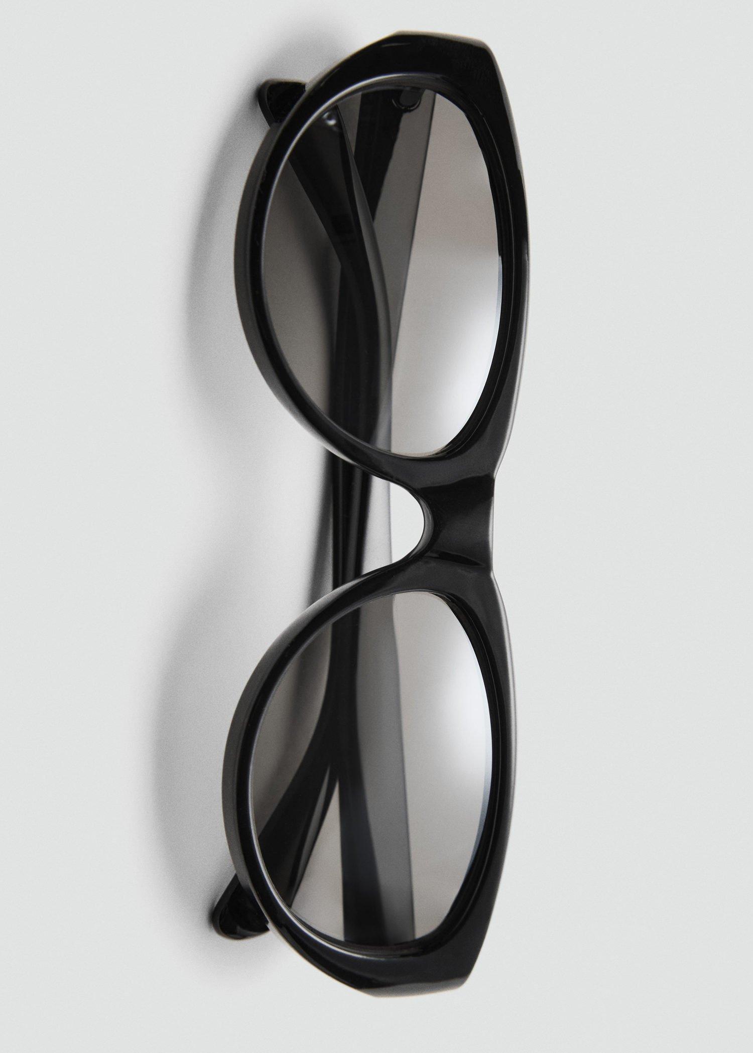 Black Cat-Eye Sunglasses, 0201_99, large image number 2