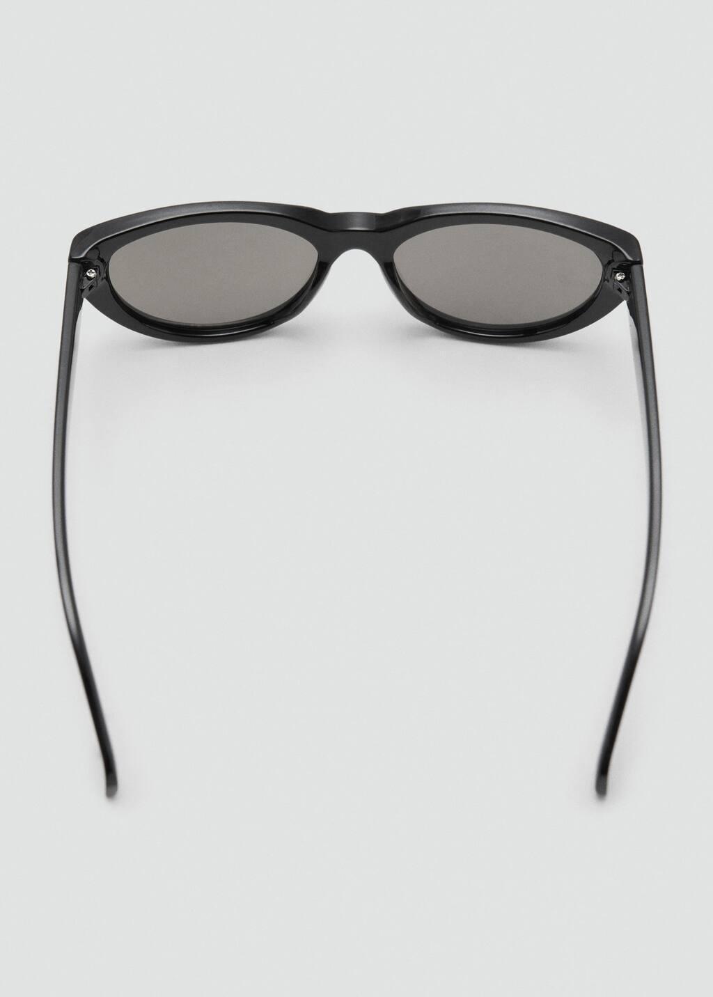 Black Cat-Eye Sunglasses, 0201_99, large image number 3