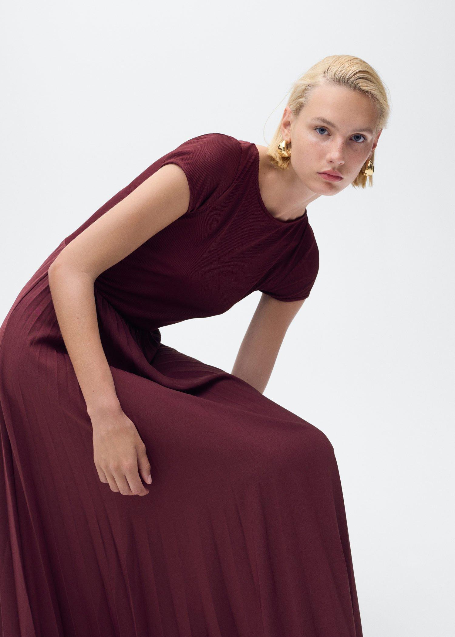 Red Combined Pleated Dress, , large image number 4