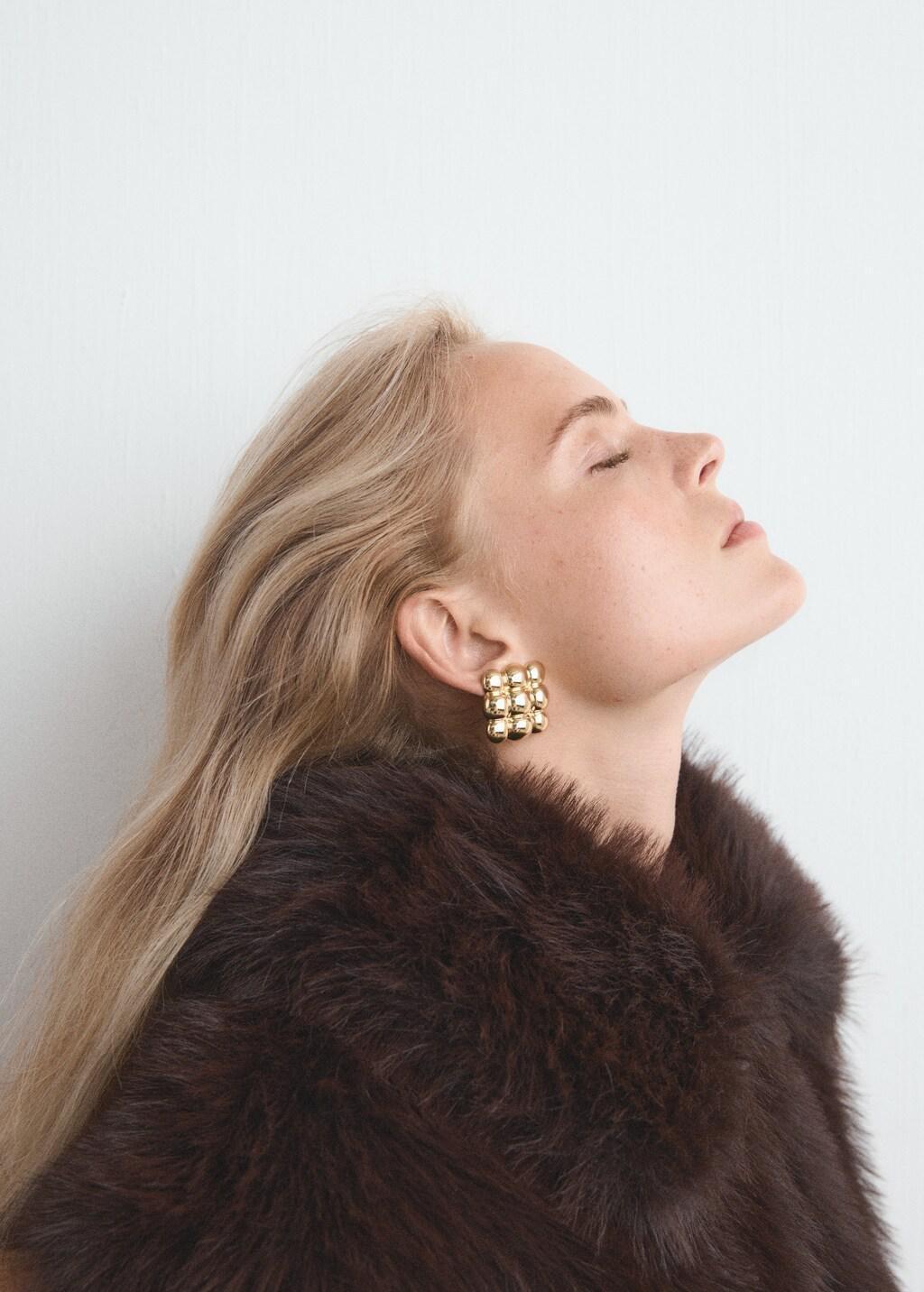 GOLD Embossed square earrings, 0201_OR, large image number 0