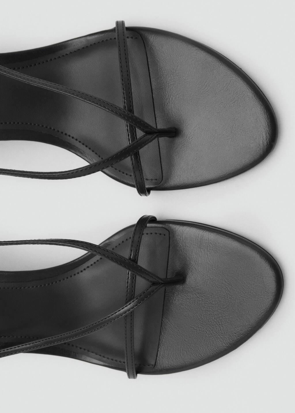 Black Heeled Sandals With Thin Strap, Black, medium