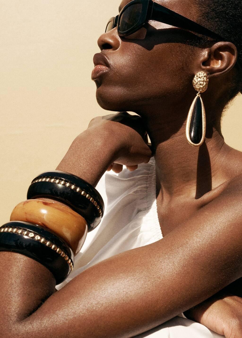 GOLD Resin pendant earrings, 0201_OR, large image number 2