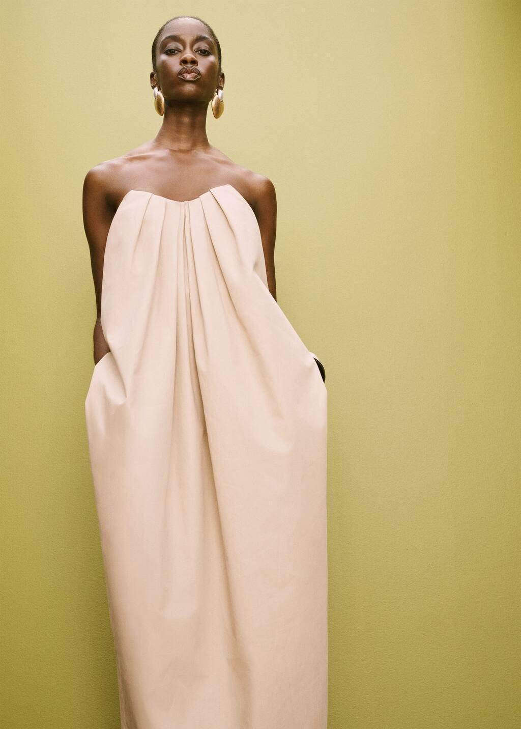Beige Long Dress With Sweetheart Neckline, , large image number 3