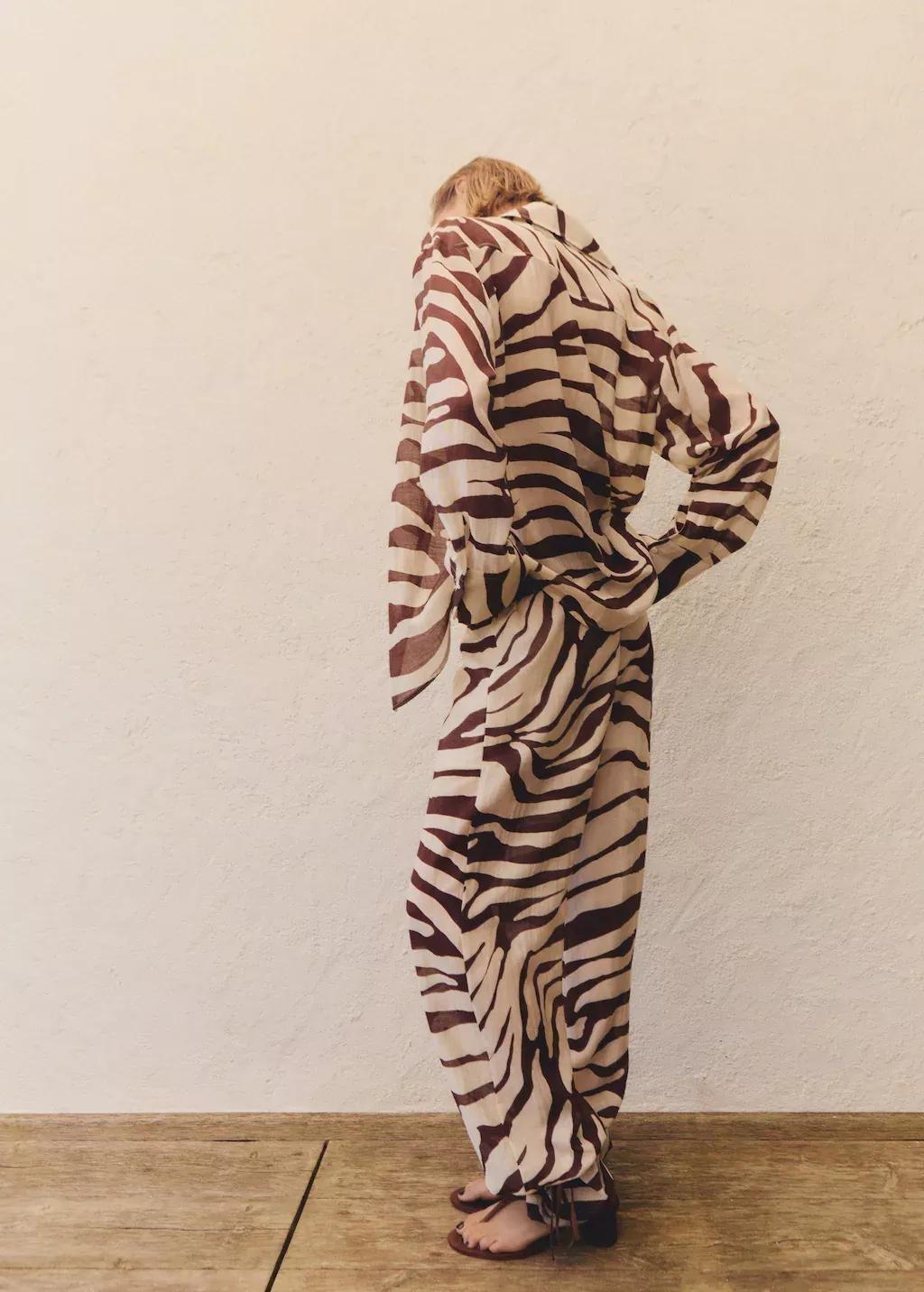 Beige Flowy Zebra Printed Shirt, , large image number 4