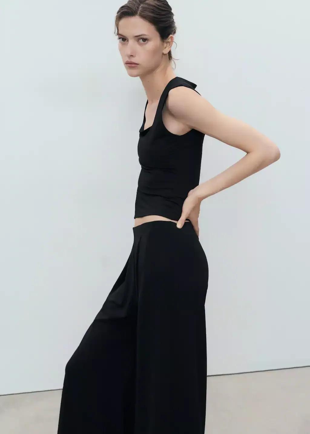 Black Fitted Top With Wide Straps, , large image number 2
