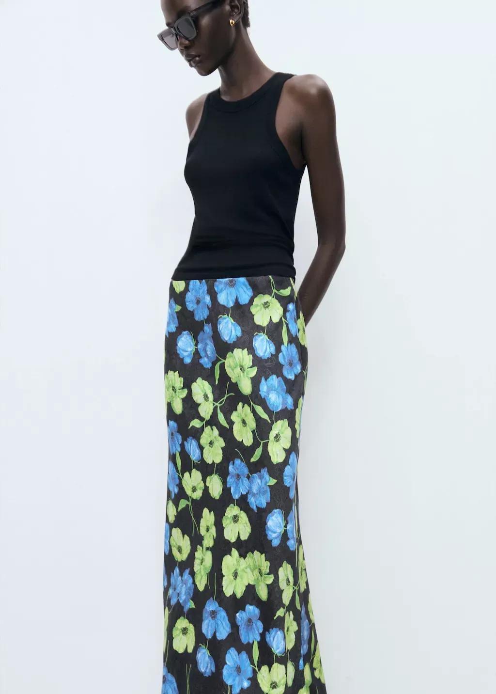 Black Floral-Print Long Skirt, Black, large image number 3