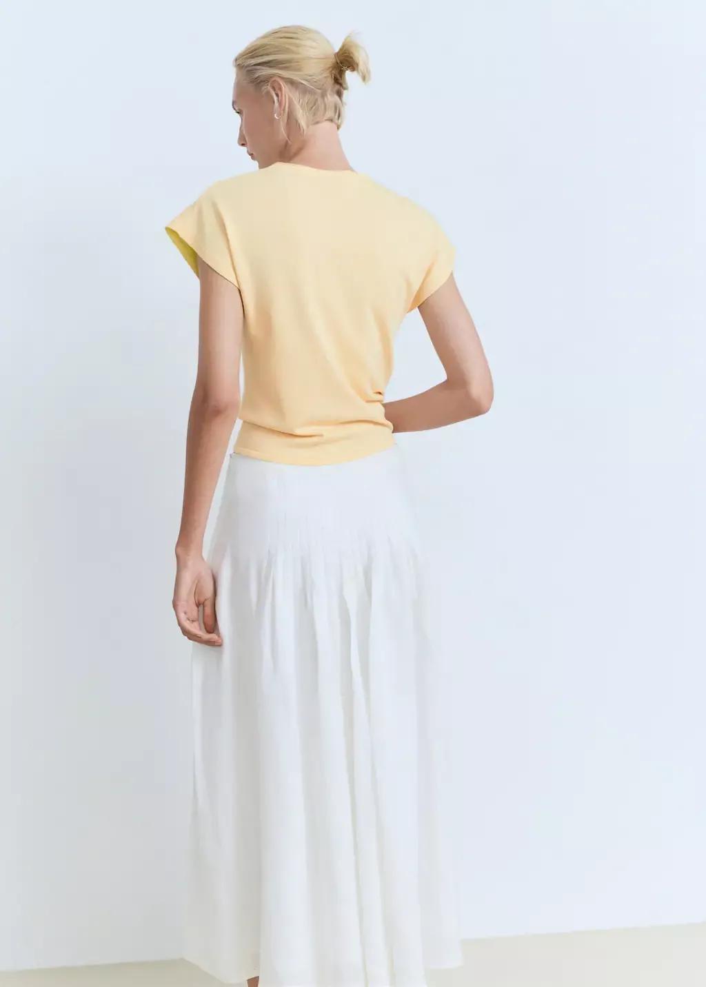 Yellow Short-Sleeved Fine-Knit Sweater, Yellow, large image number 4