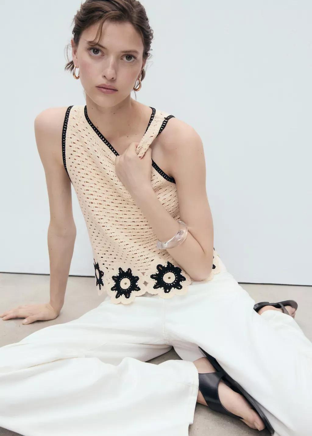 Beige Crochet Top With Floral Finishes, , large image number 2