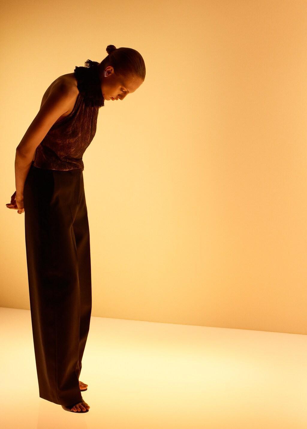 Black Lace Top With Ruff Collar, 0201_99, large image number 4