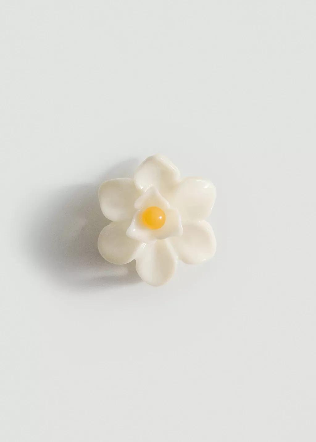 LIGHT BEIGE Flower hair clip, Light Beige, large image number 1