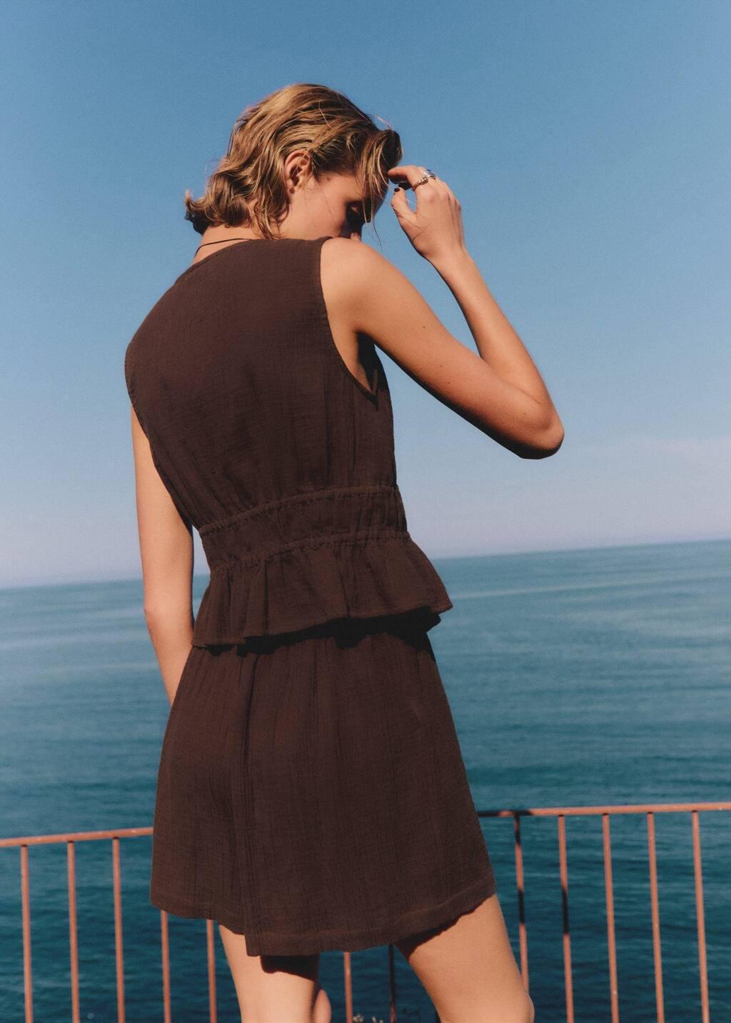 DARK BROWN Ruffled top with bows, 0201_32, medium