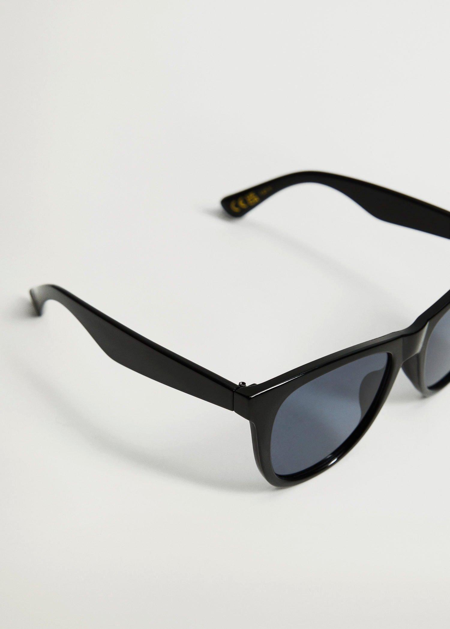 Black Acetate Frame Sunglasses, Women, , large image number 3