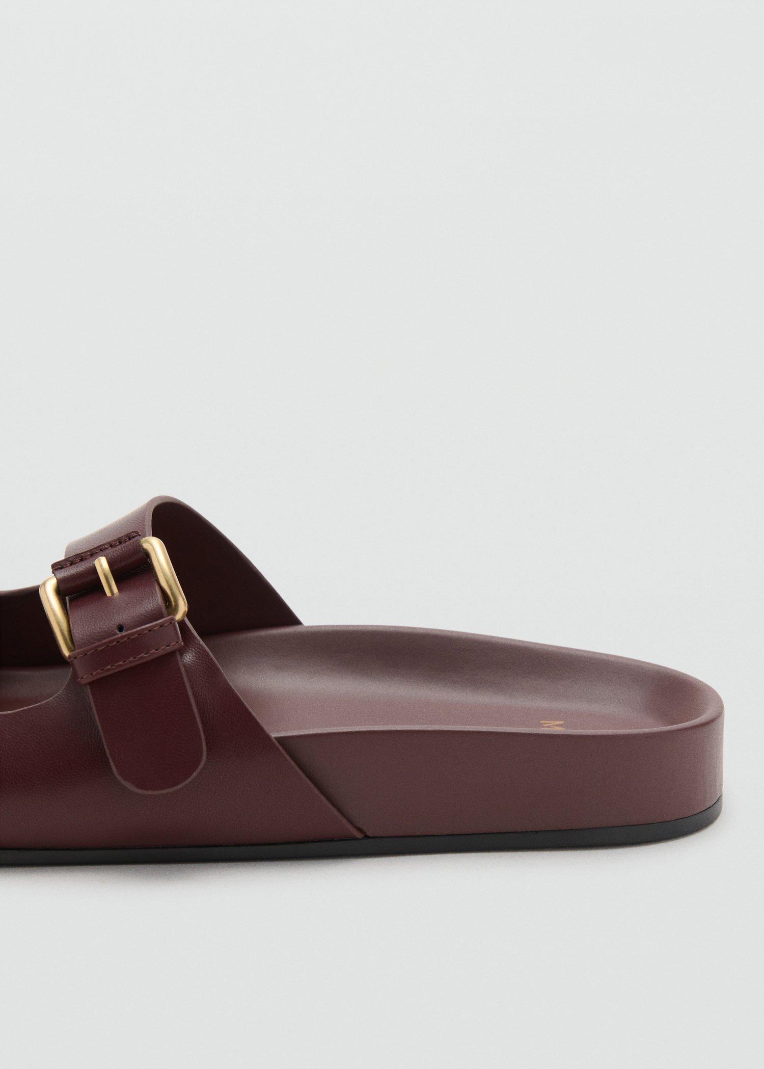 Red Buckle Flat Sandals, , large image number 2