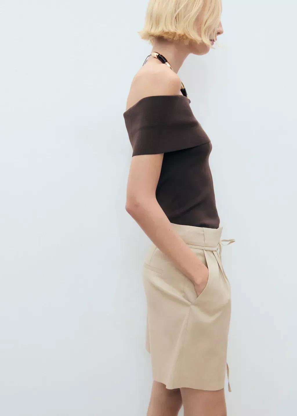 LIGHT BEIGE Linen shorts with bow and belt, 0201_08, large image number 1