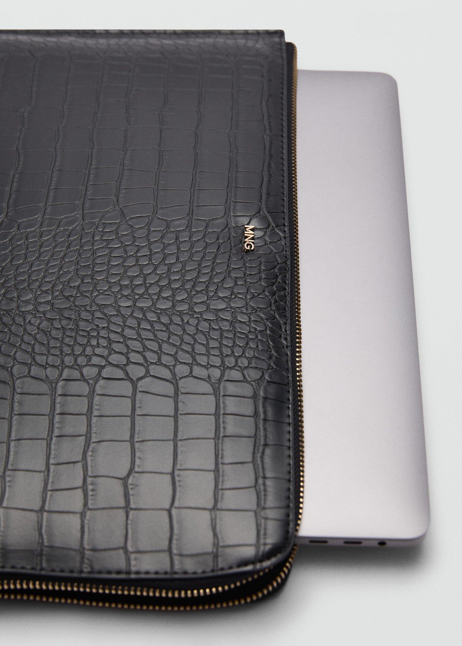 Black Crocodile Mobile Case, Black, large image number 1
