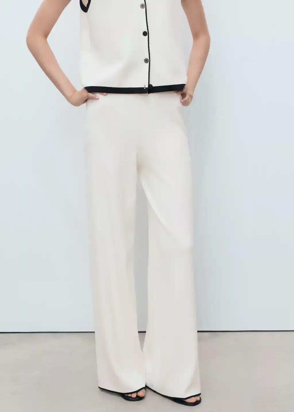 Beige Contrasting Low-Rise Knitted Trousers, , large image number 1