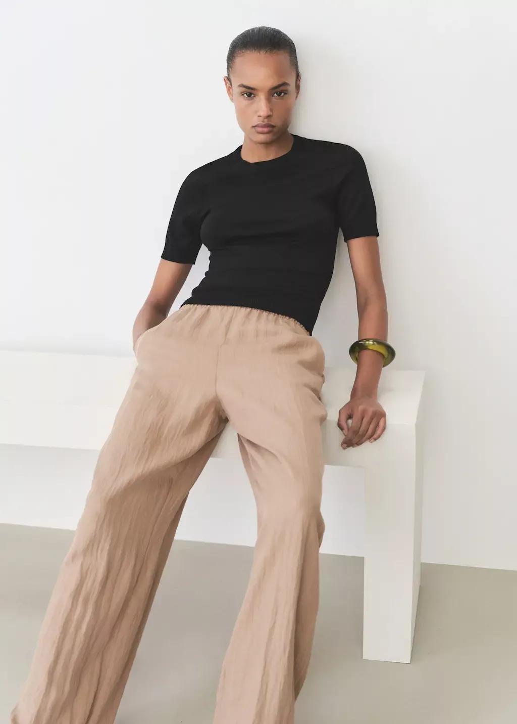 Black Short-Sleeved Fine-Knit Sweater, Black, large image number 1