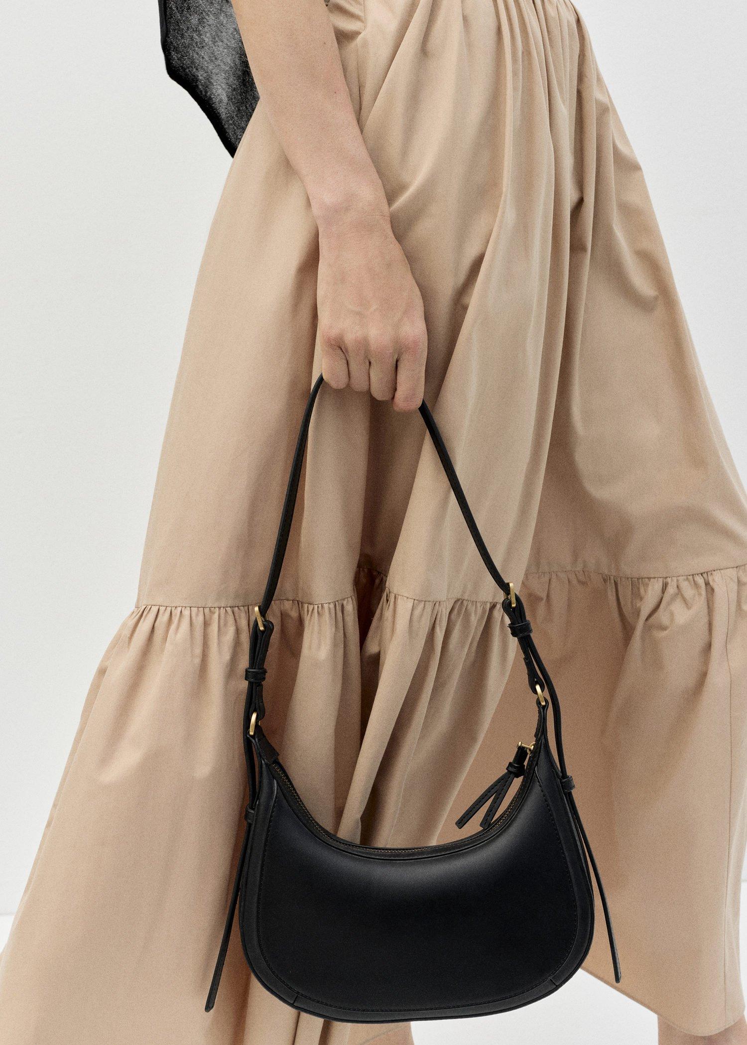 Black Oval Shoulder Bag, 0201_99, large image number 1