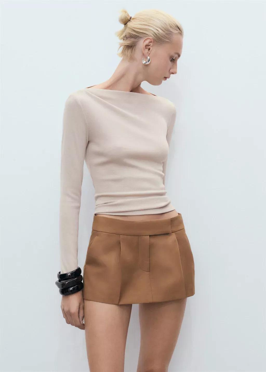 Brown Long-Sleeved Boat-Neck T-Shirt, , large image number 0
