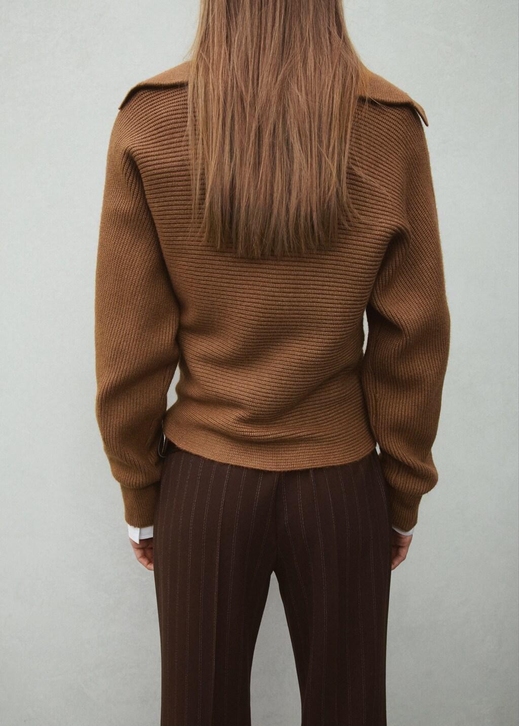 Brown V-Neck Knit Sweater, 0201_31, large image number 2