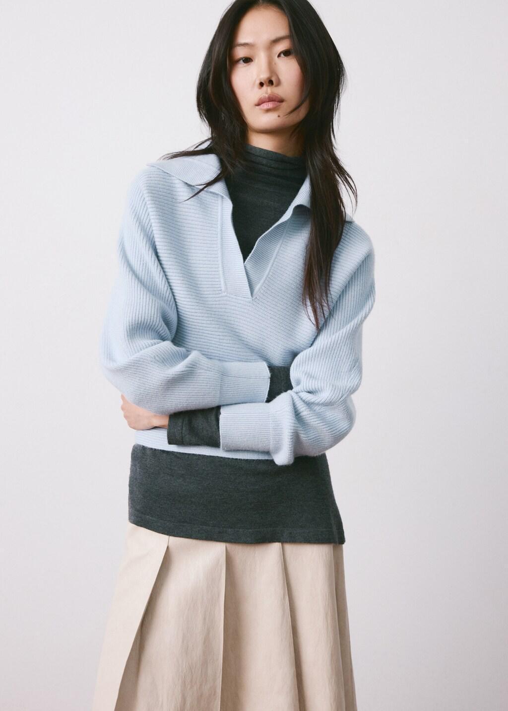 Blue V-Neck Knit Sweater, 0201_50, large image number 3