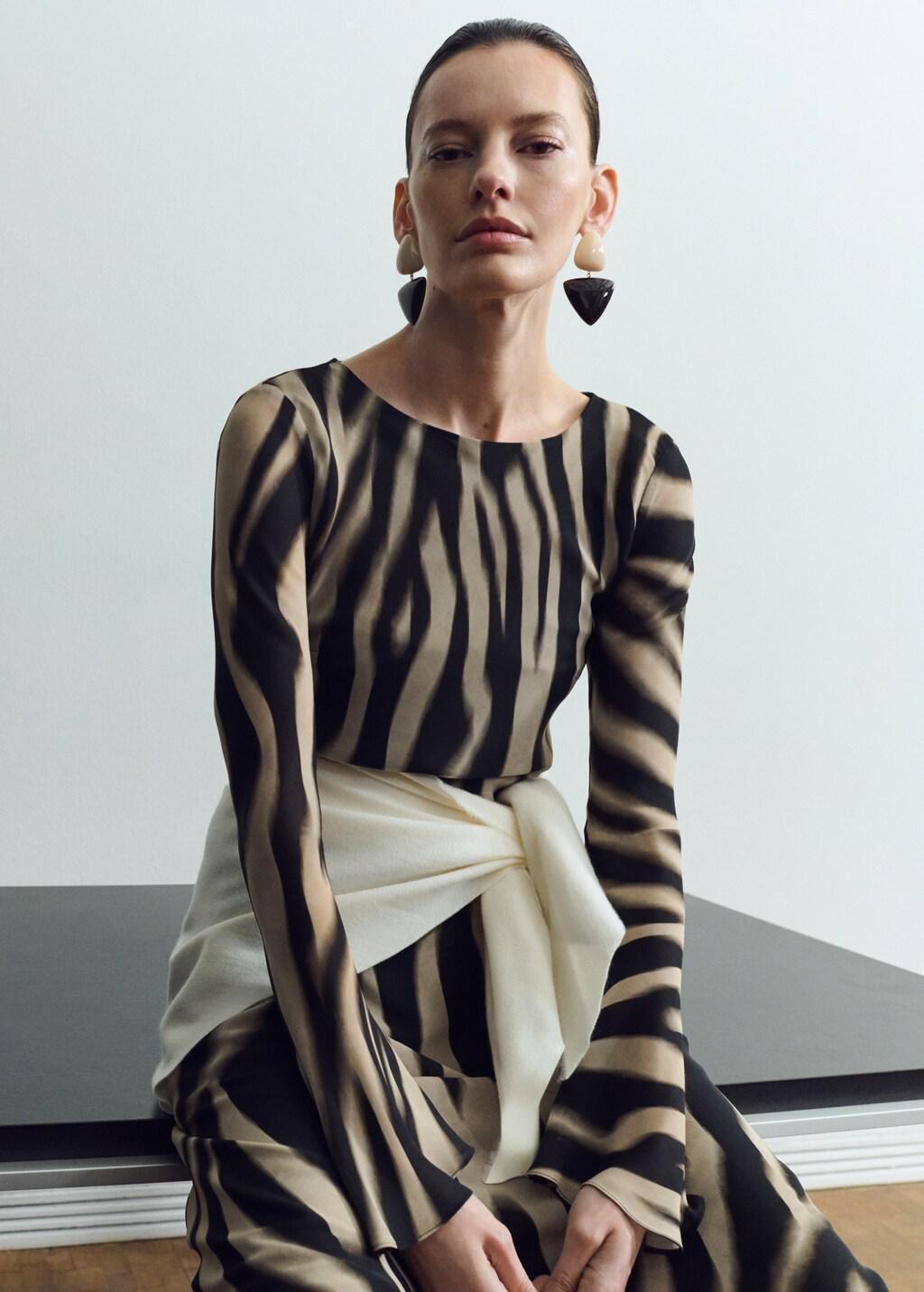 Black A-Line Animal-Print Dress, 0201_99, large image number 4