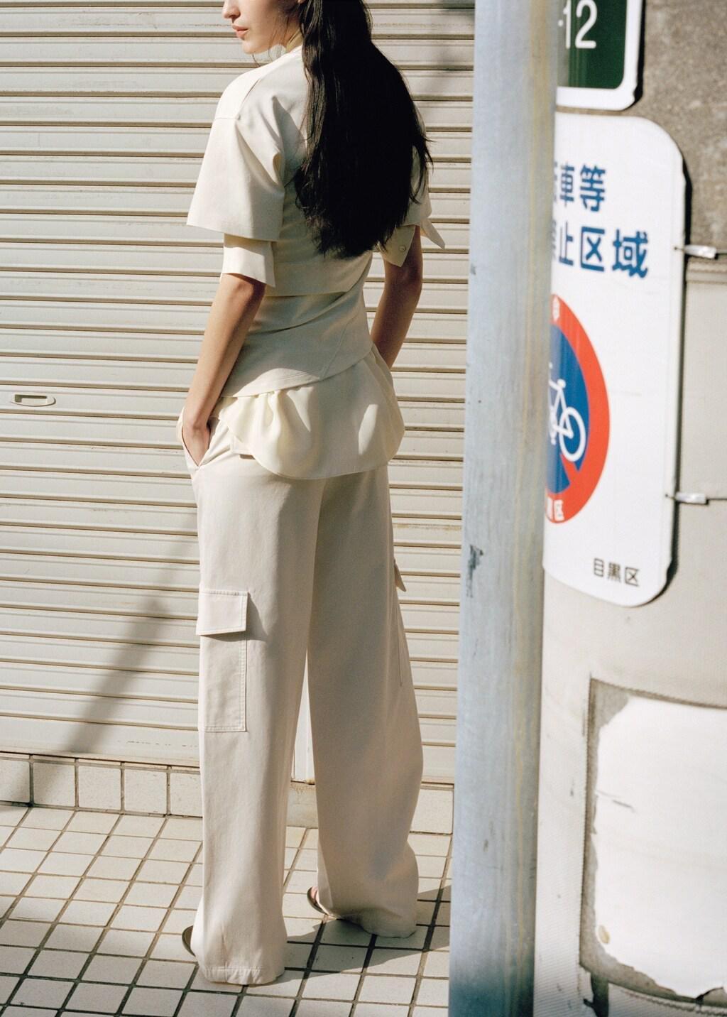 Cream Mid-Rise Cargo Pants With Pockets, Light Beige, large image number 2