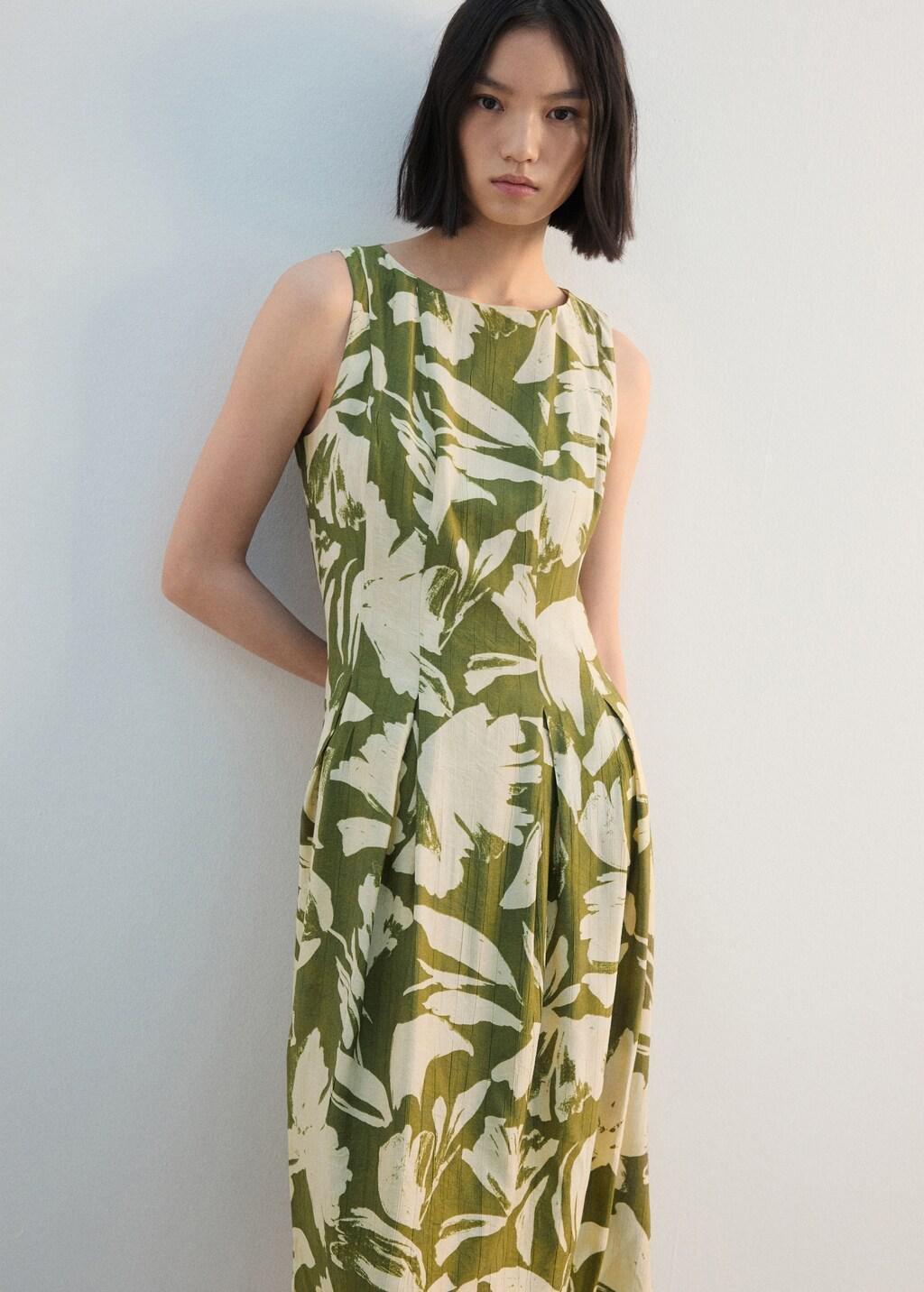 Green Floral-Print Flared Dress, Green, large image number 3