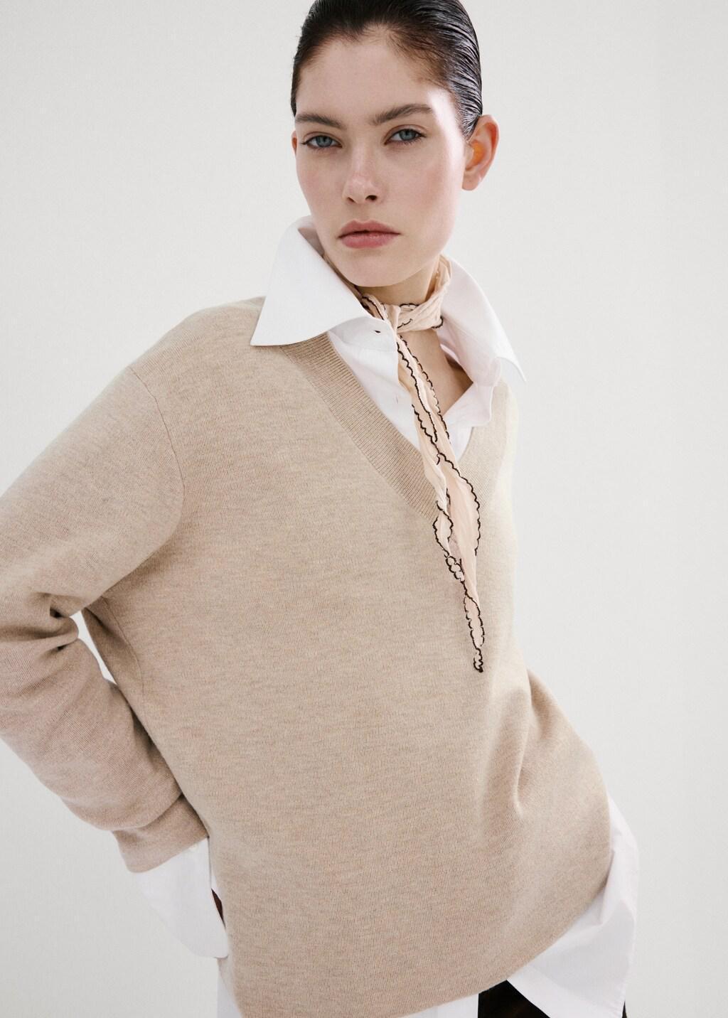 Beige V-Neck Knit Sweater, 0201_06, large image number 3