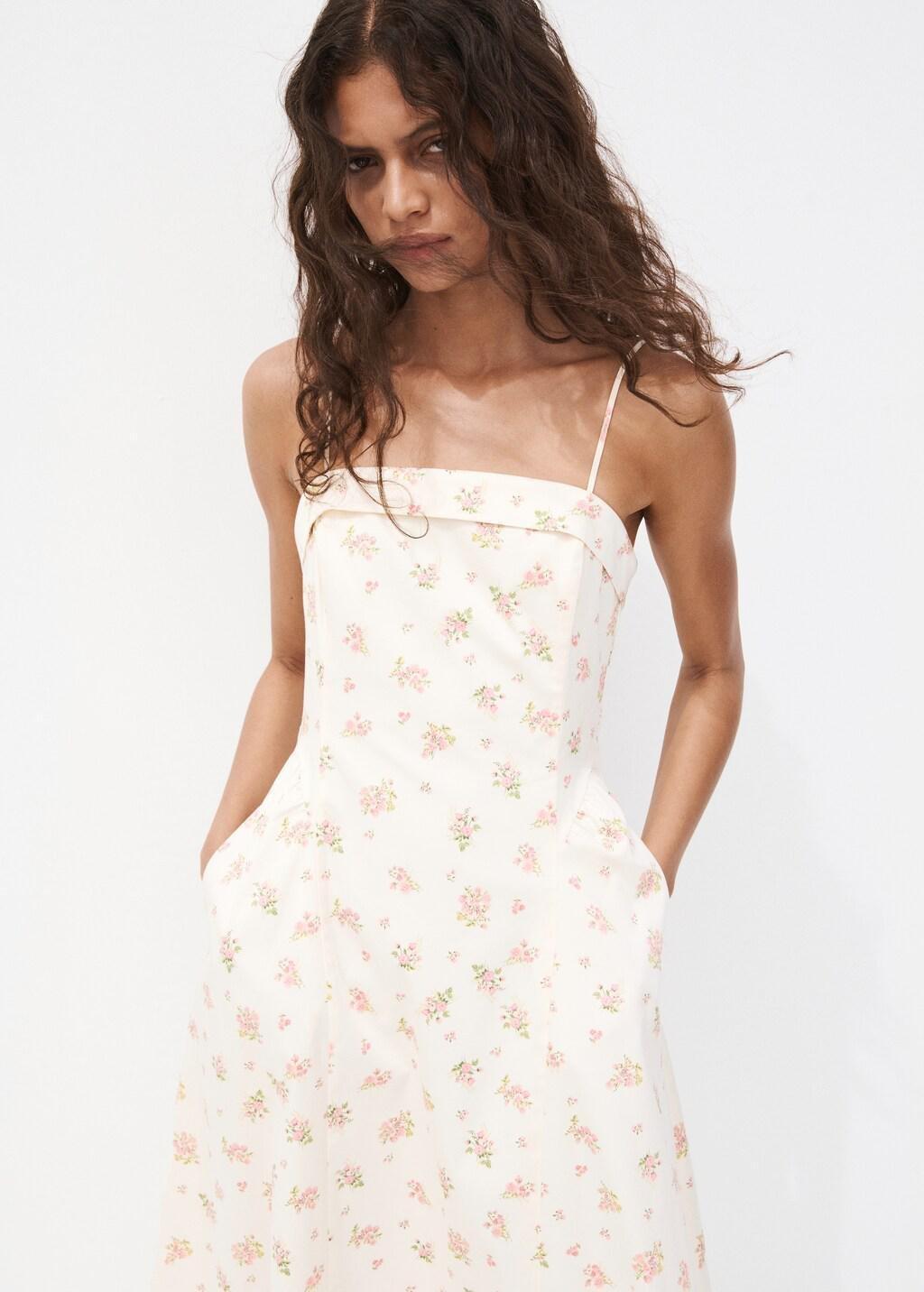 Beige Floral-Print Flared Dress, Light Beige, large image number 3