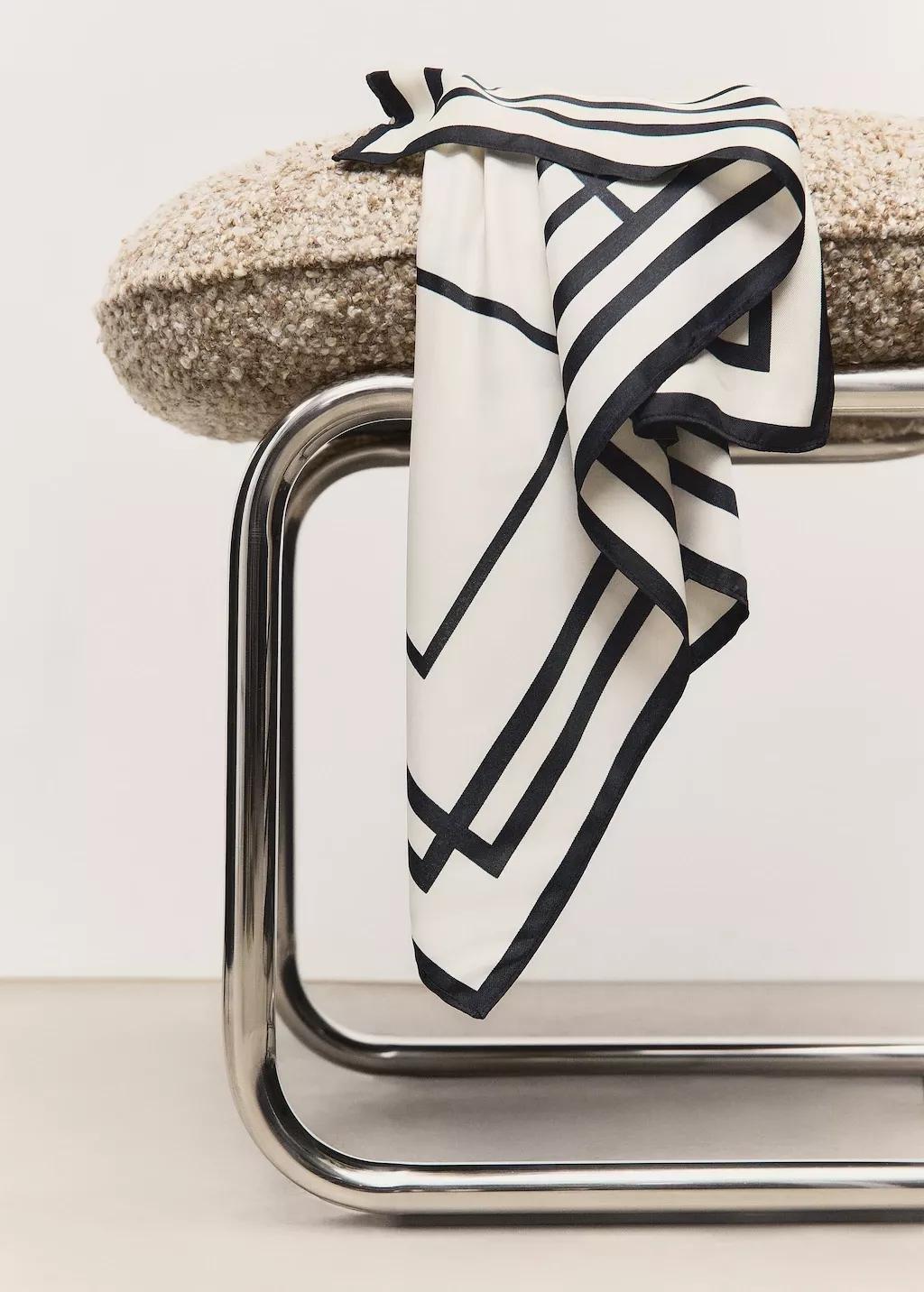 Beige Geometric Printed Foulard, Light Beige, large image number 5