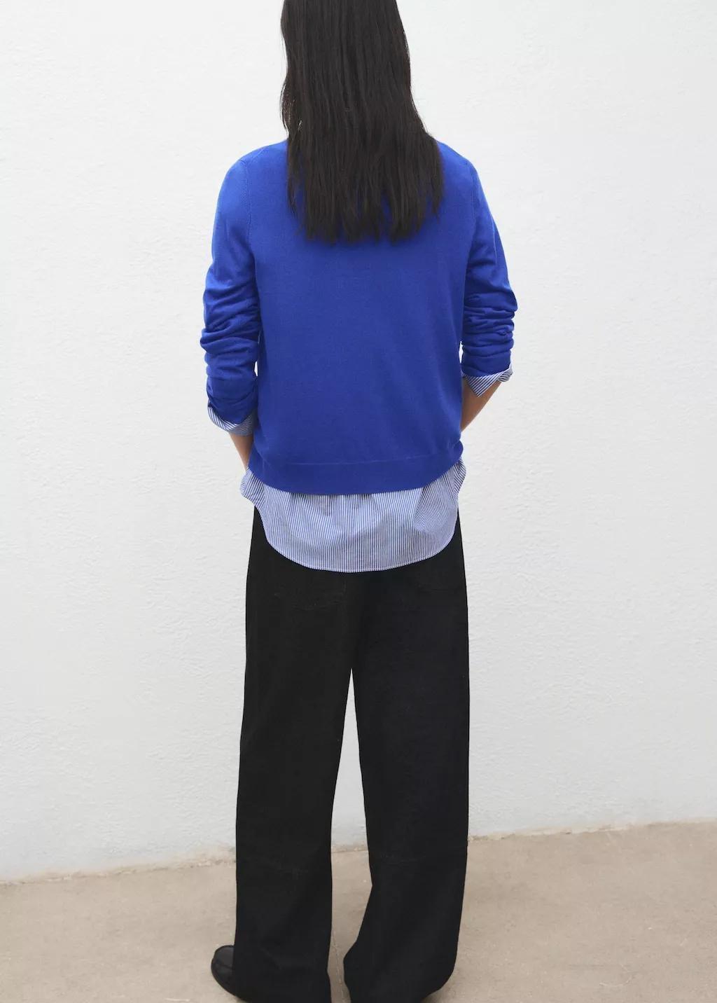 Blue Fine-Knit Crew-Neck Sweater, Bright Blue, large image number 2