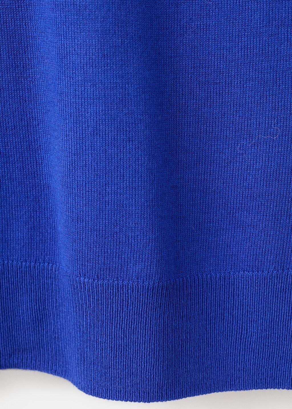Blue Fine-Knit Crew-Neck Sweater, Bright Blue, large image number 4