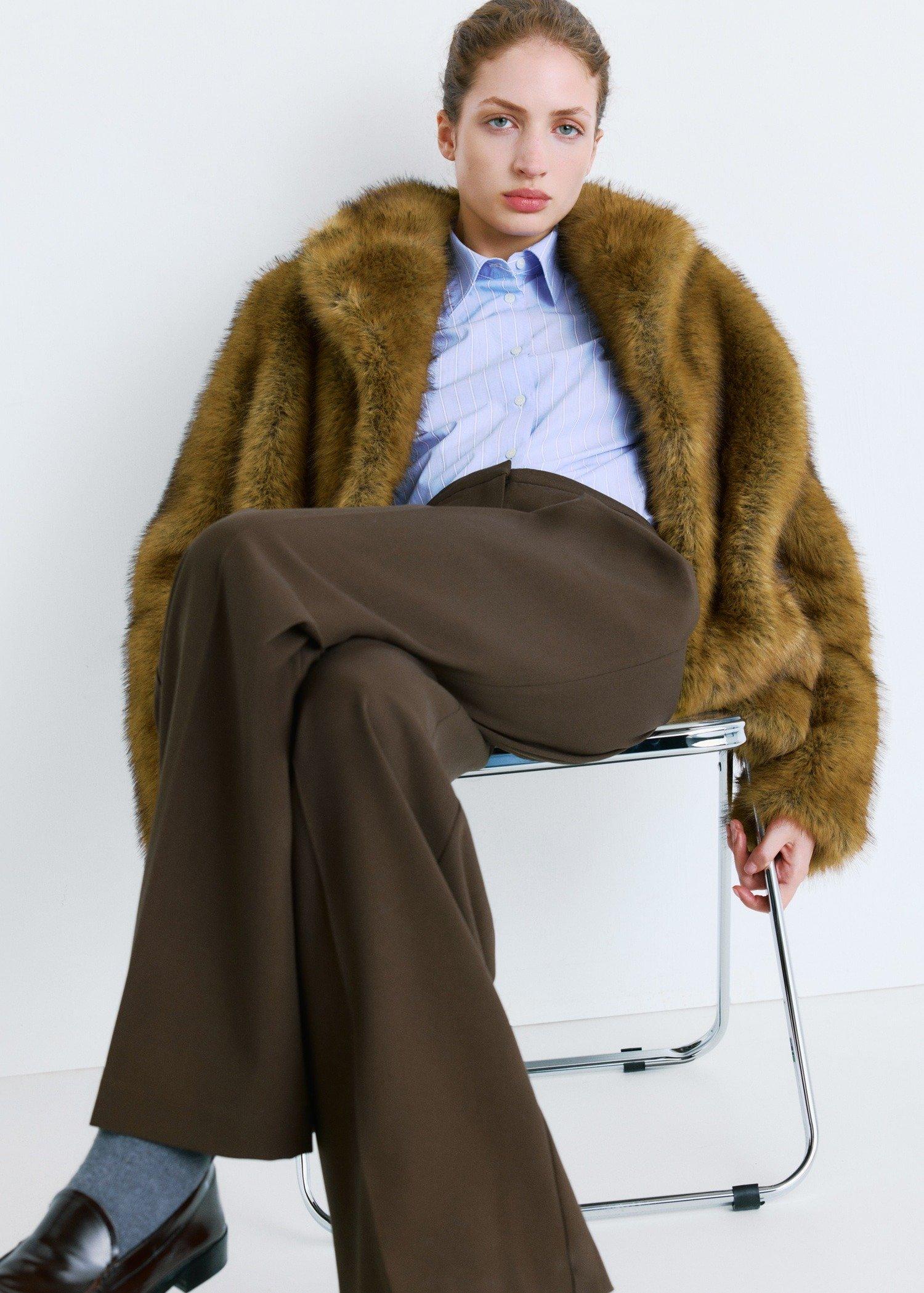 Brown Wide-Leg Mid-Rise Pleated Trousers, 0201_32, large image number 6