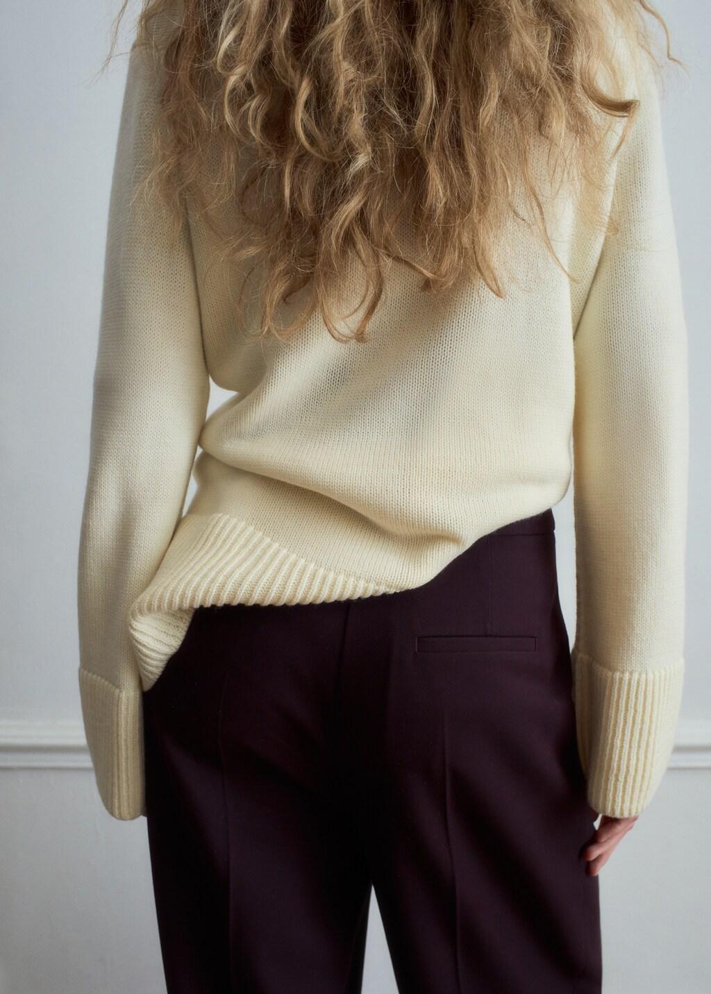 Burgundy Wide Leg Mid-Rise Pleated Trousers, Dark Red, large image number 5