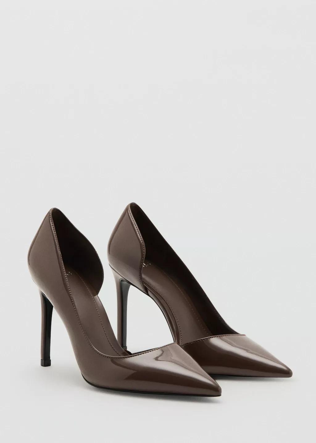 Brown Asymmetrical Patent Leather Court Shoes, 0201_32, large image number 0