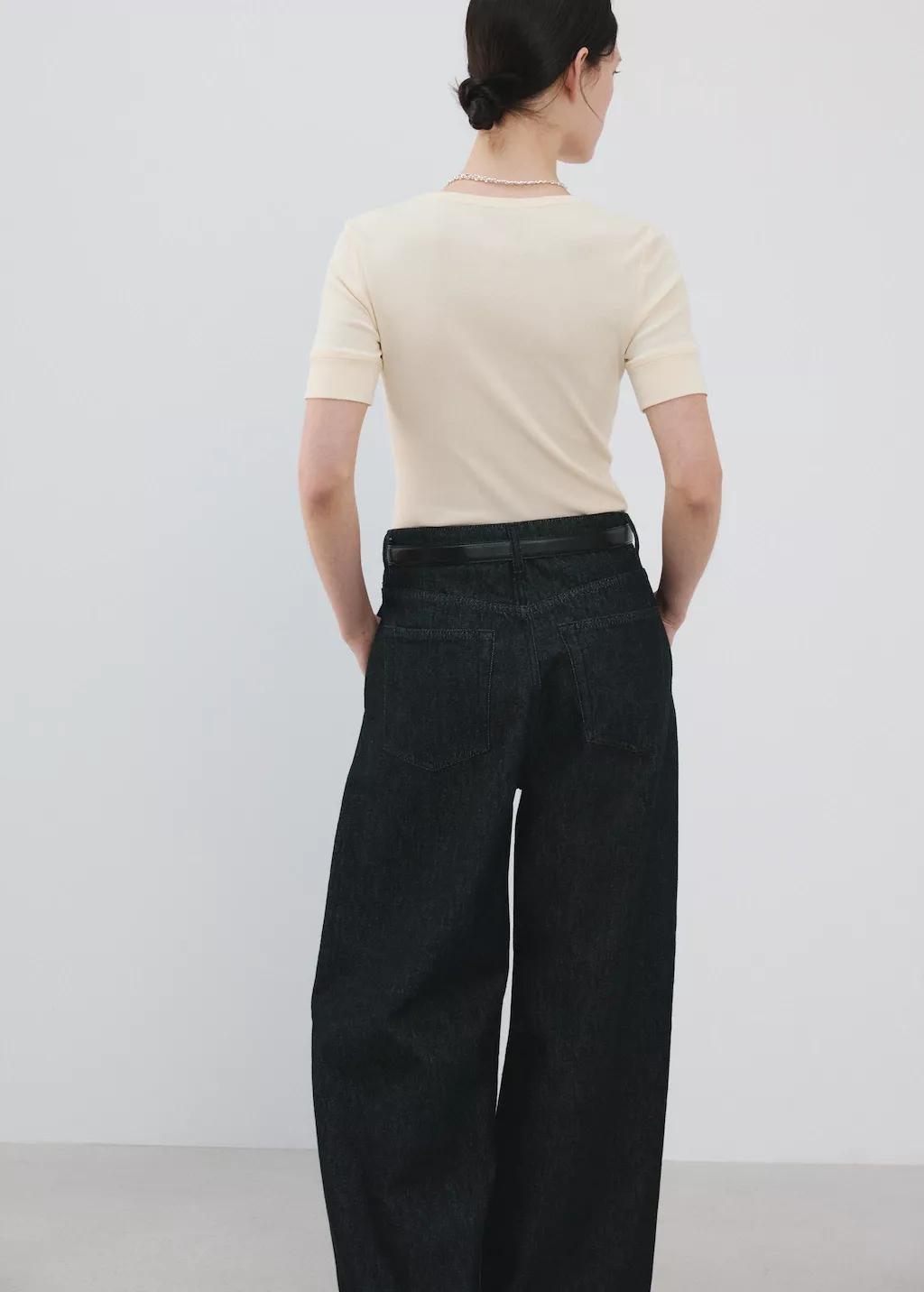 White Short-Sleeved Fitted T-Shirt, Natural White, large image number 2