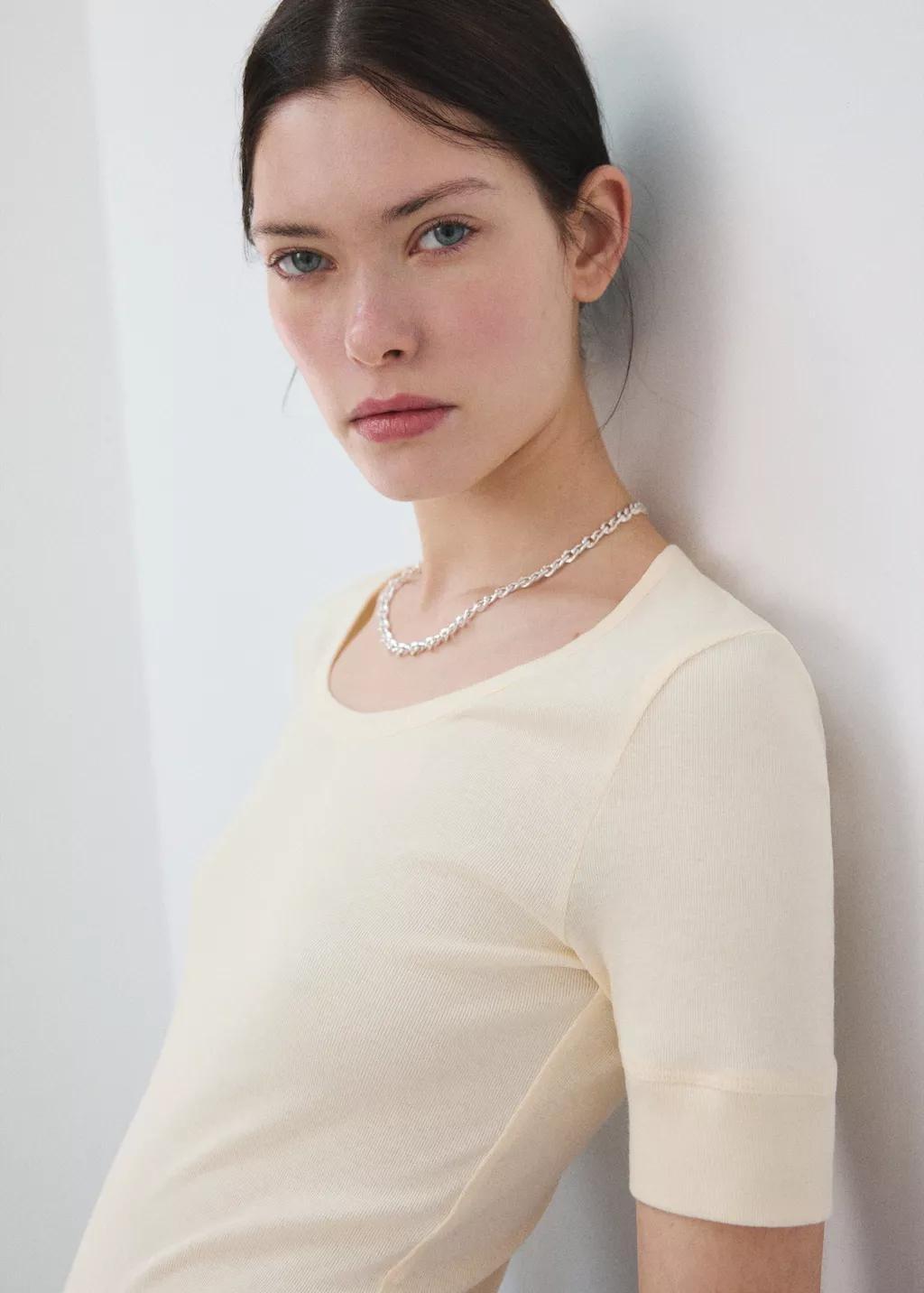 White Short-Sleeved Fitted T-Shirt, Natural White, large image number 4