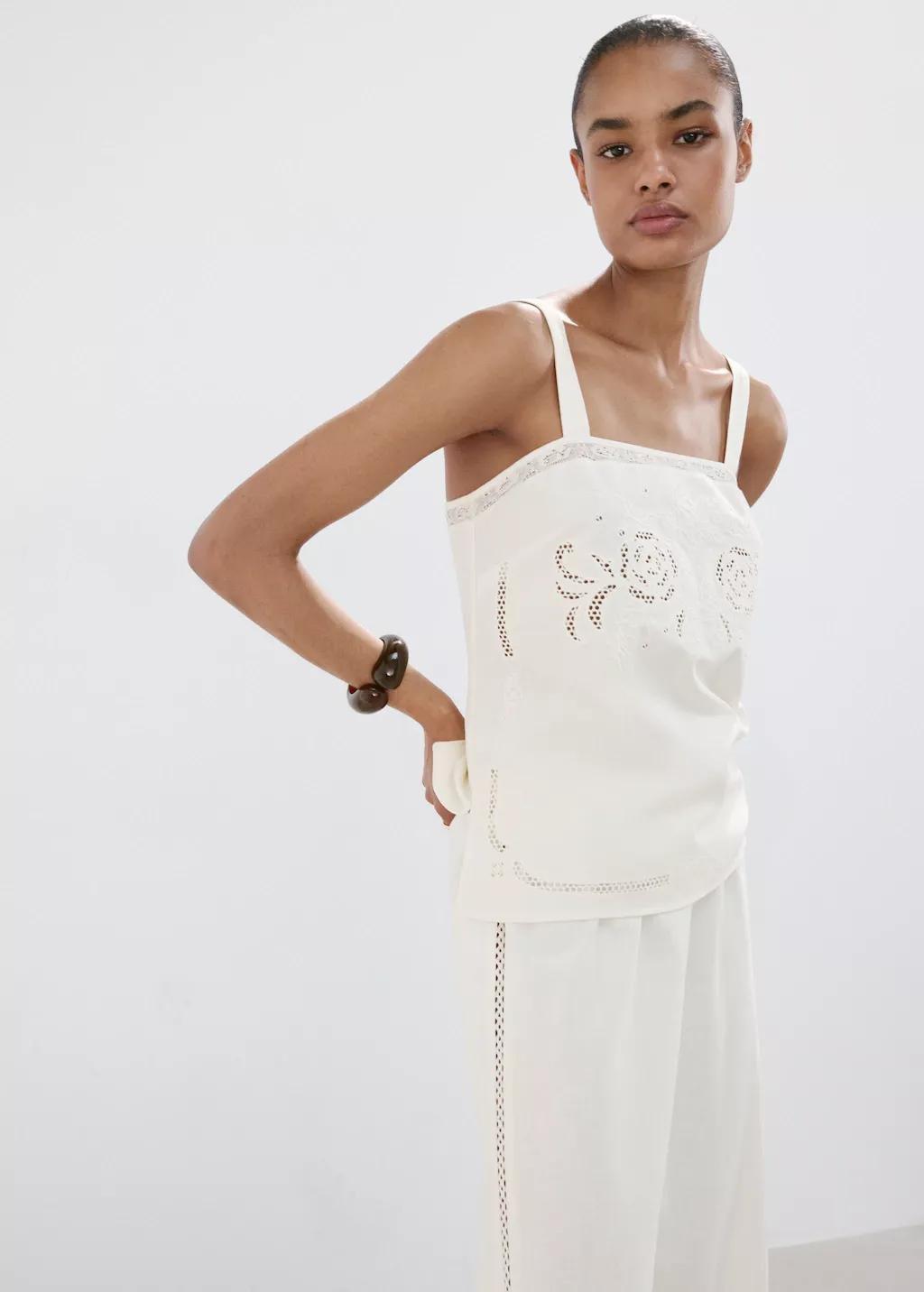 White Embroidered Broderie Anglaise Top, 0201_02, large image number 3
