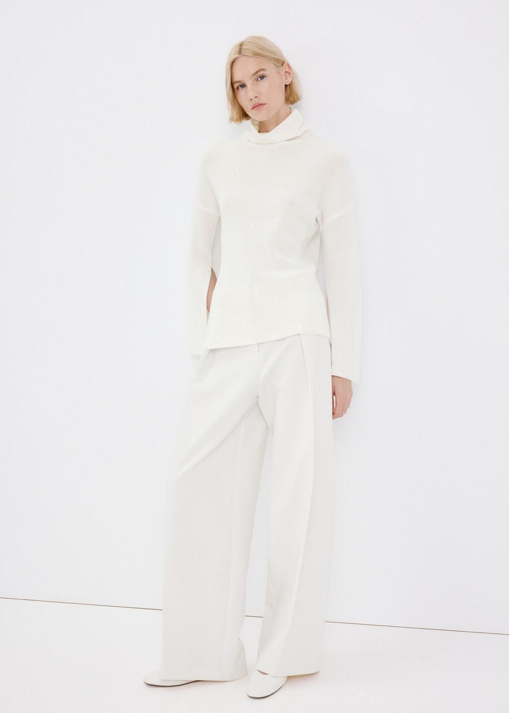 White Turtleneck Knit Sweater, 0201_02, medium