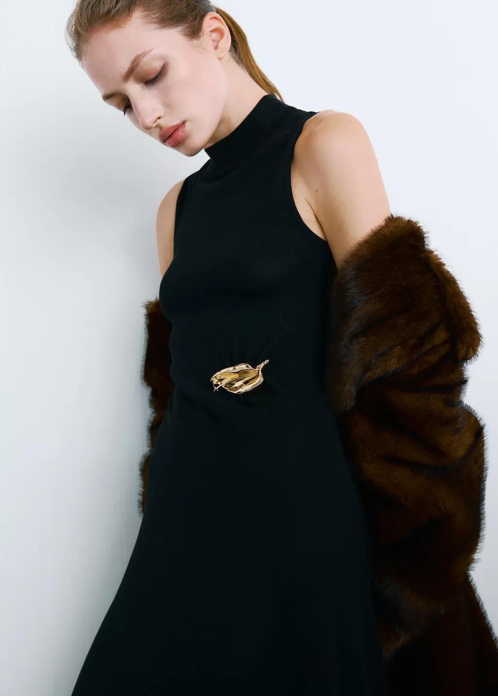 Black Turtleneck Knitted Dress With Brooch, Black, large image number 3