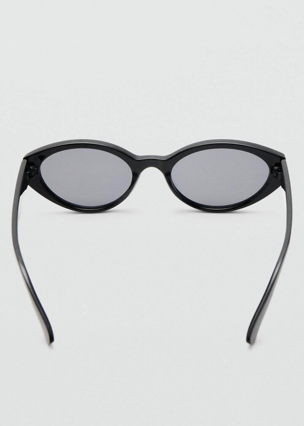 Black Resin Frame Sunglasses, Black, large image number 2