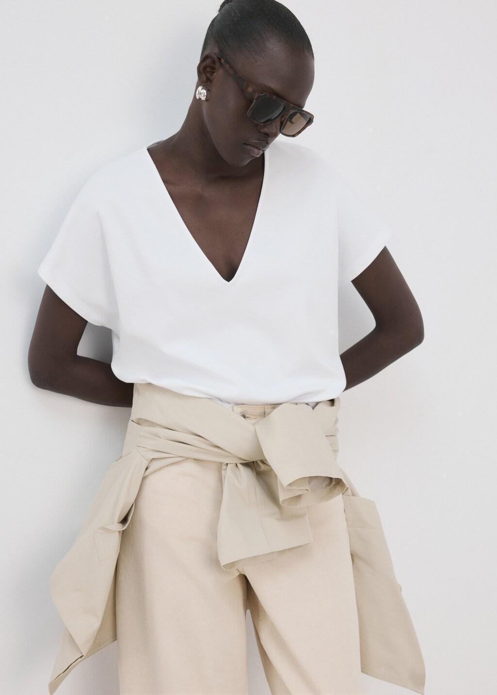 White V-Neck Cotton T-Shirt, White, large image number 3