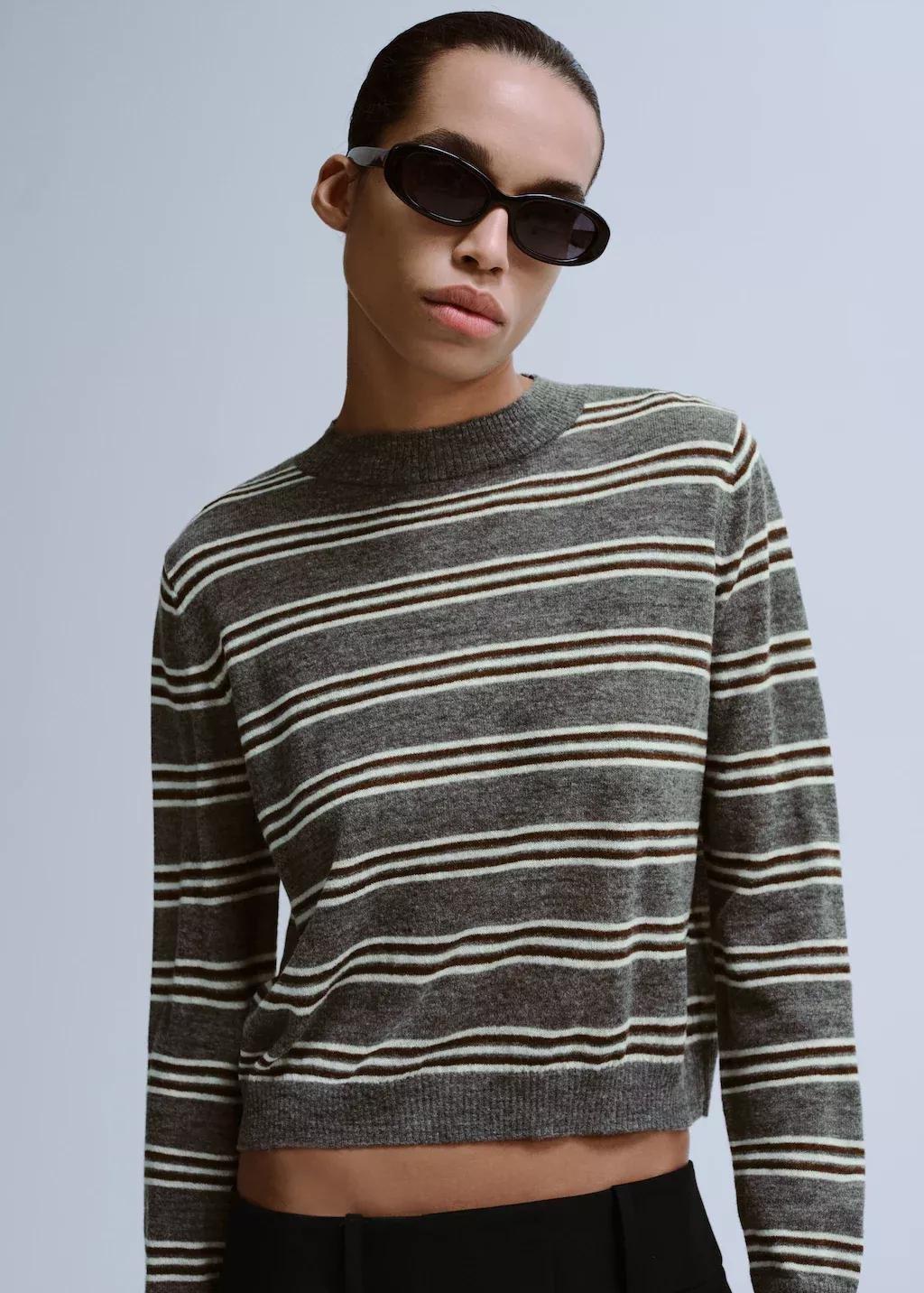 Grey Knit Striped Sweater, 0201_94, large image number 3